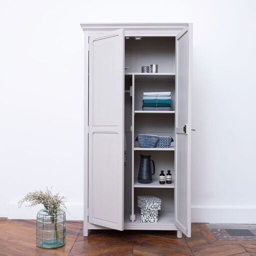 Armoire parisienne gris clair | Decoclico