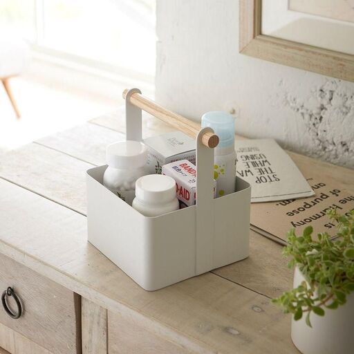 Caisse de rangement en acier blanc et anse en frêne naturel Tosca – PM | Decoclico