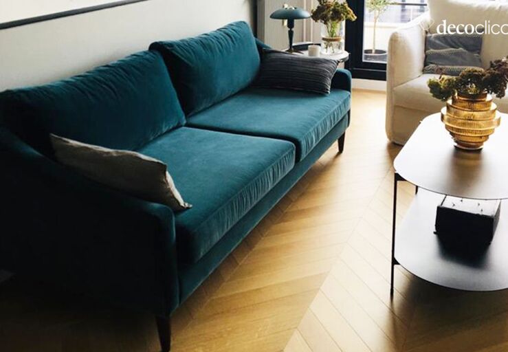 Divano in velluto Bleu de Prusse, Passage Vernet | Decoclico