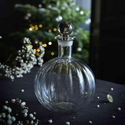 Carafe à whisky ronde en verre transparent avec bouchon à facettes Jack | Decoclico