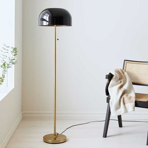 lampadaire en métal émaillé noir et doré | Decoclico
