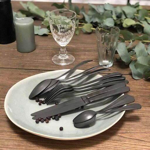 Ménagère 16 couverts en inox noir brossé | Decoclico
