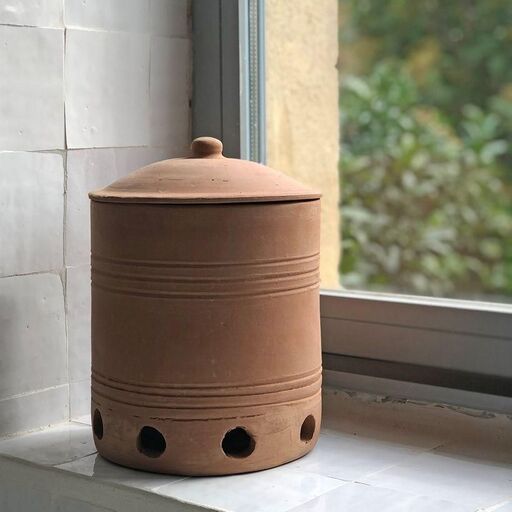 Pot à oignons en terre cuite avec couvercle Petra fait main | Decoclico
