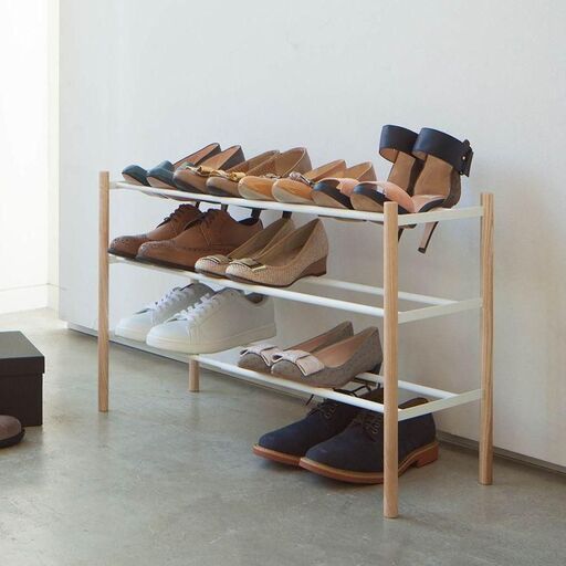 Rangement à chaussures largeur extensible 3 niveaux en acier blanc et frêne Plain Yamazaki | Decoclico