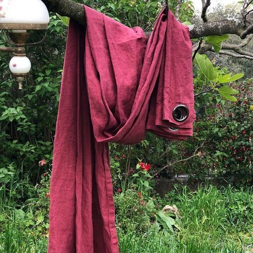 Tenda in canapa lavata con sedimenti di vino | Decoclico