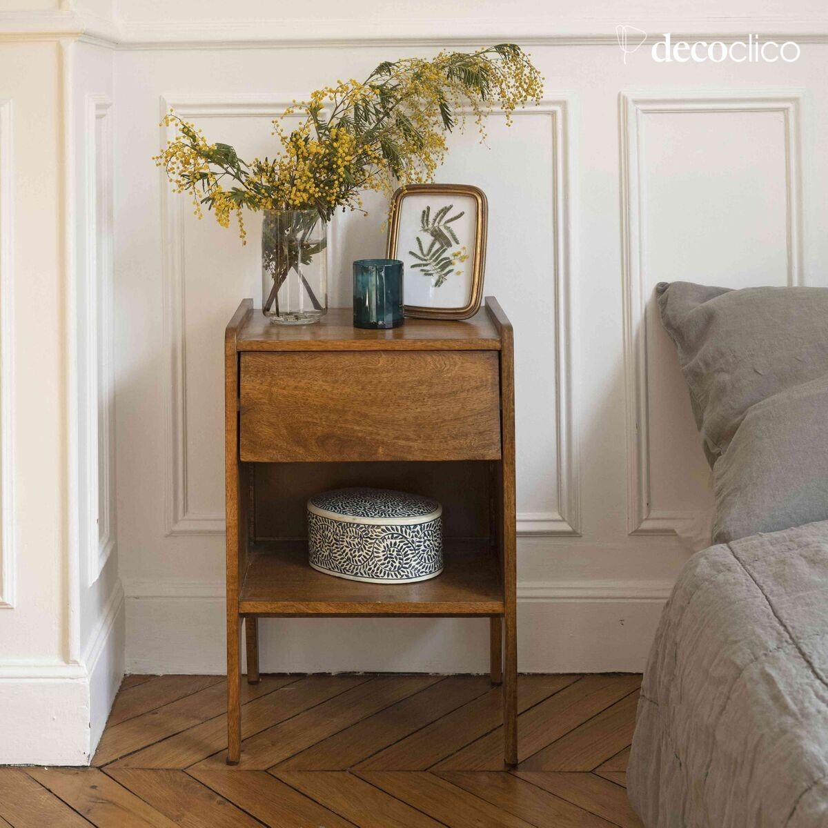 Mango wood bedside table 1 compartment 1 drawer Vintage