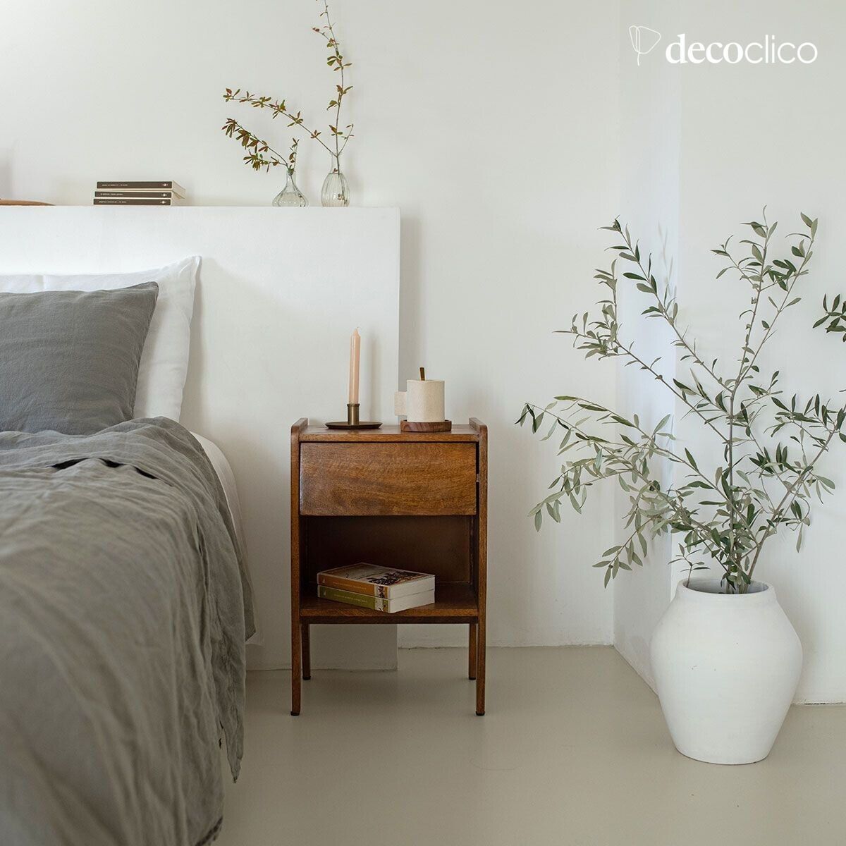 Mango wood bedside table 1 compartment 1 drawer  Vintage