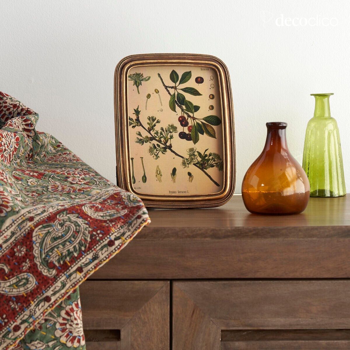 Marco de fotos rectangular con molduras doradas 13 x 18 cm Manderley