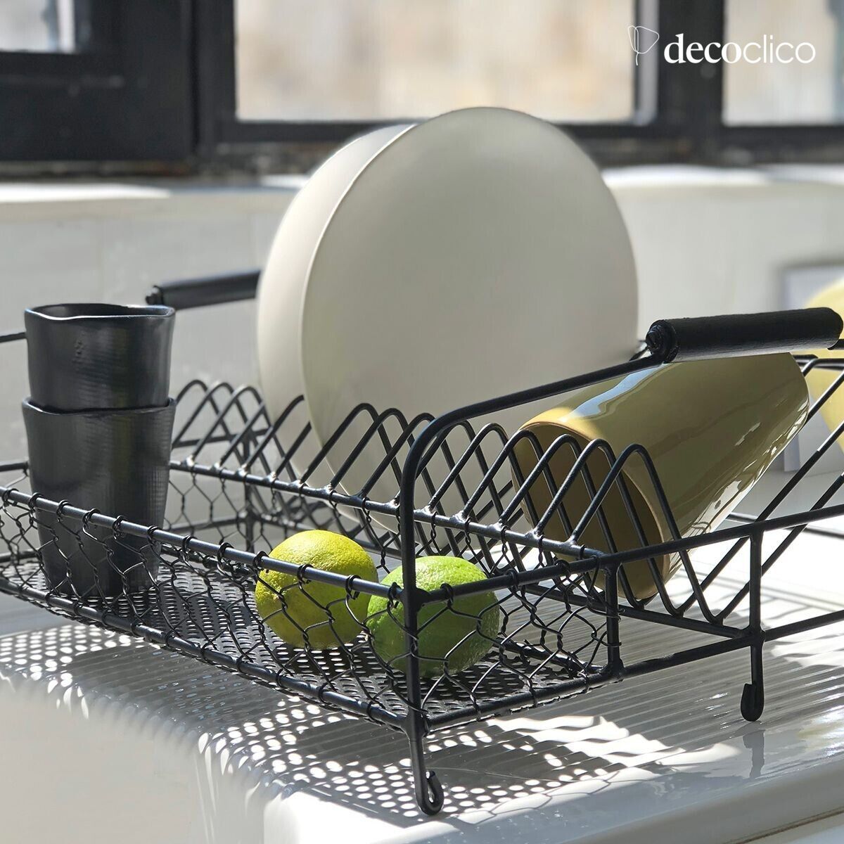 Matt black metal dish rack with wooden handles