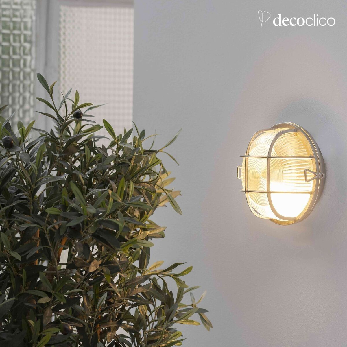 Matt nickel wall light Egee