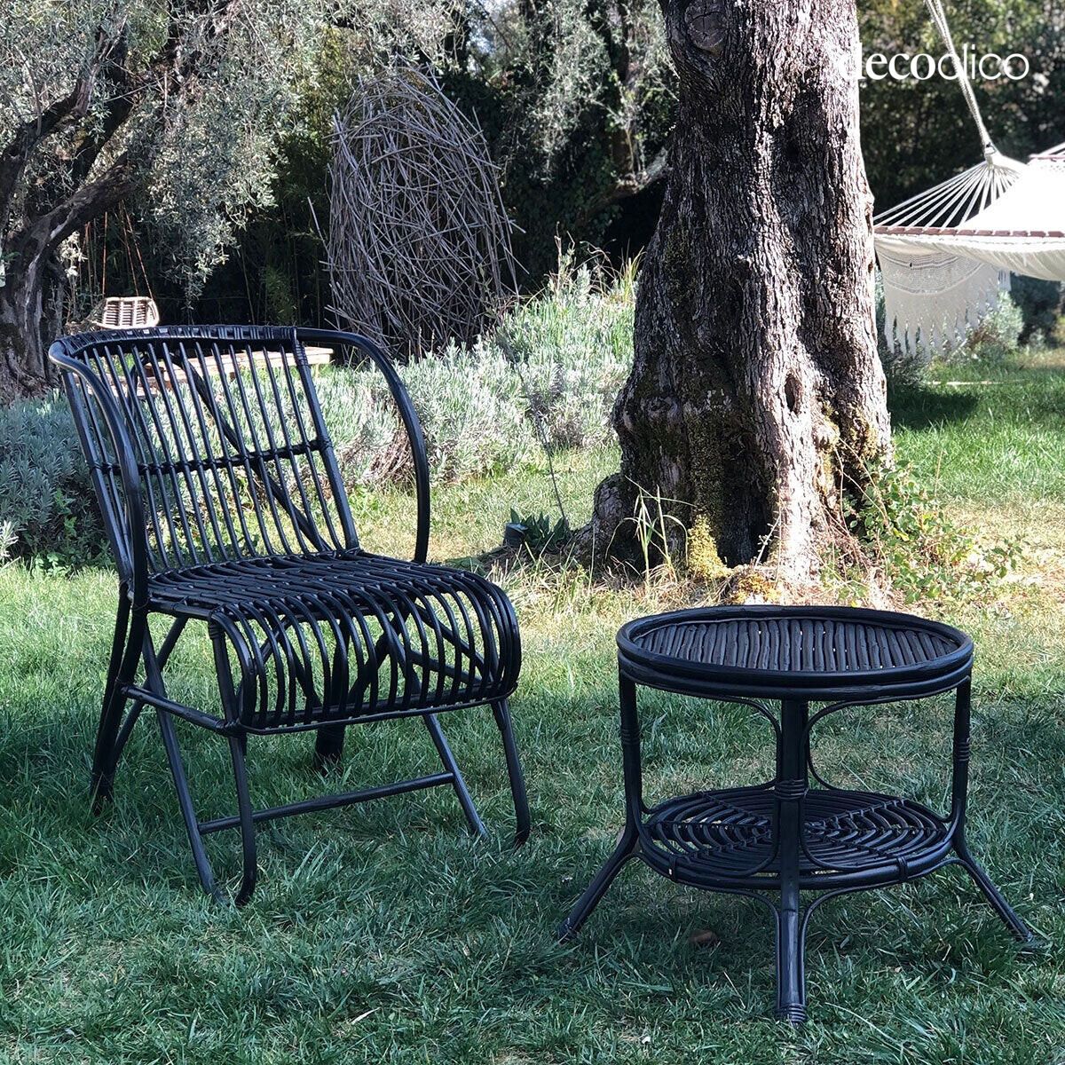 Mesa de centro de mimbre negro