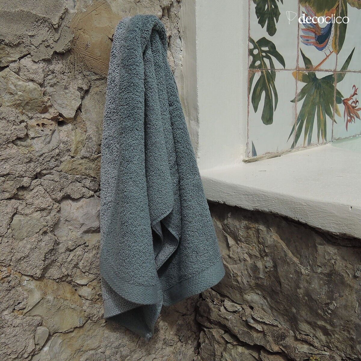 Mineral blue terry cotton guest towel 30 x 50 cm