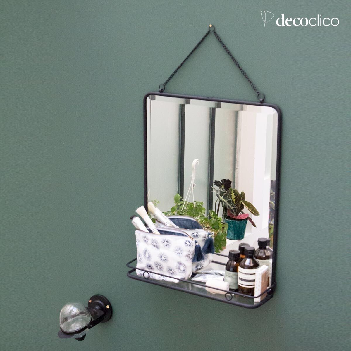 Miroir rectangulaire en métal noir avec étagère et chaîne 41 x 51 cm Chaumont