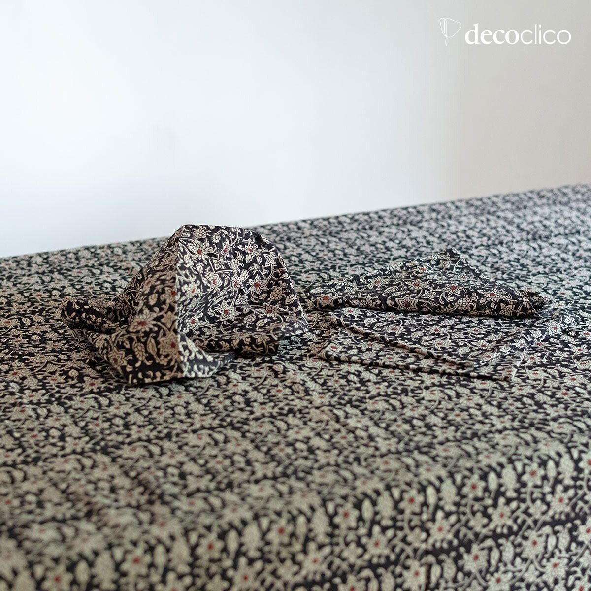 Nappe rectangulaire en coton block print fait main dominante charbon Pamir