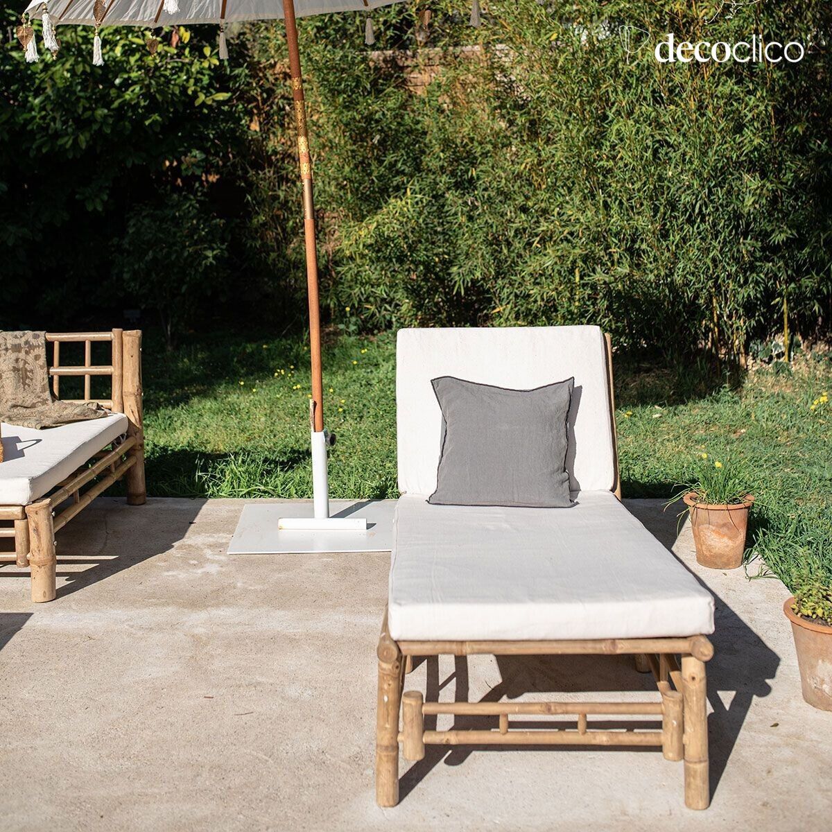 Natural bamboo deckchair Taman