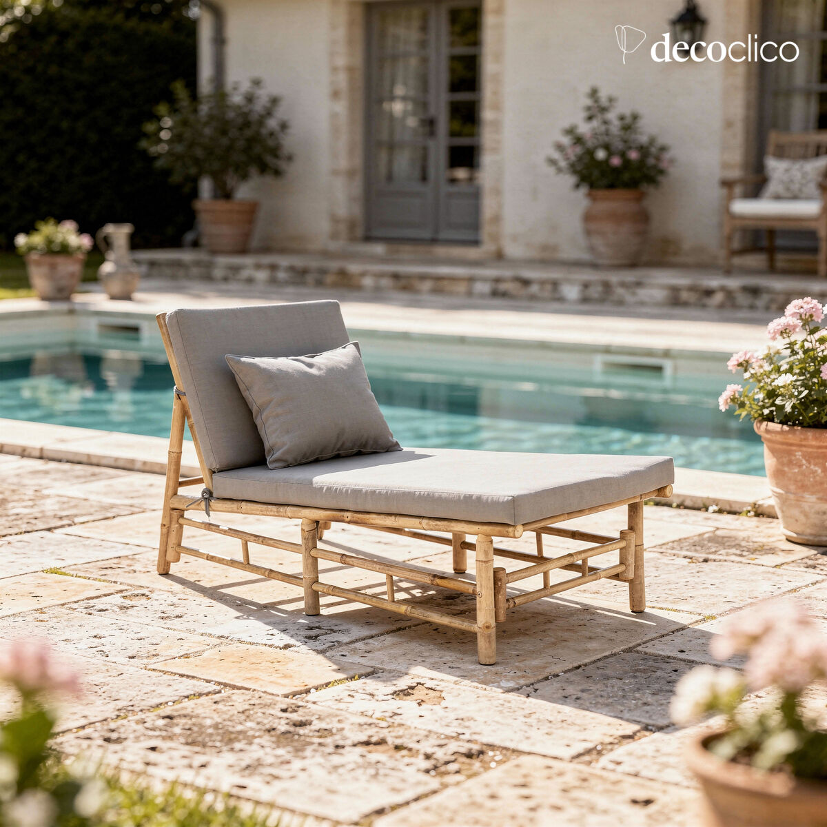 Natural bamboo deckchair with gray cushion, outdoor use Taman