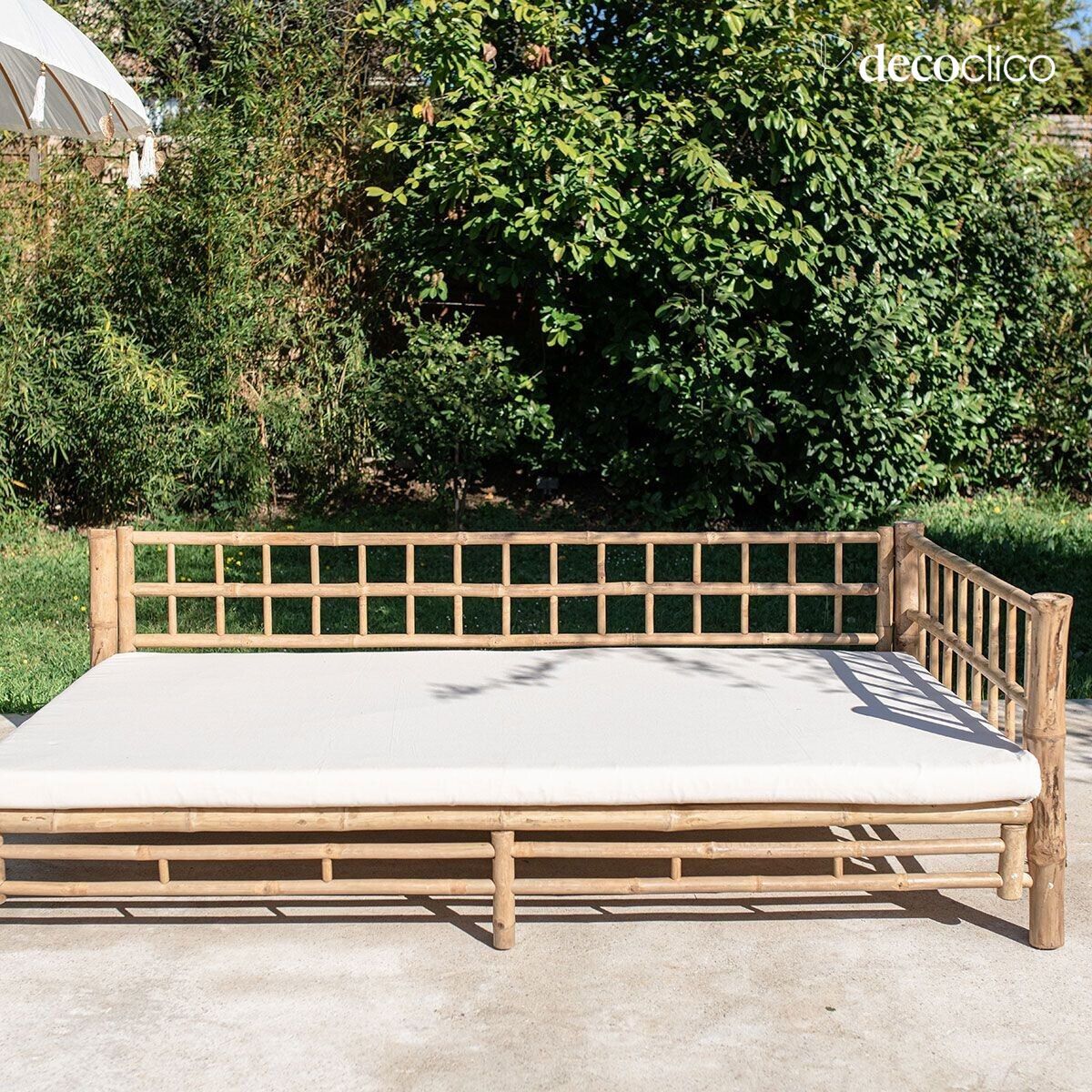 Natural bamboo garden daybed with ecru cushion, Left side Taman