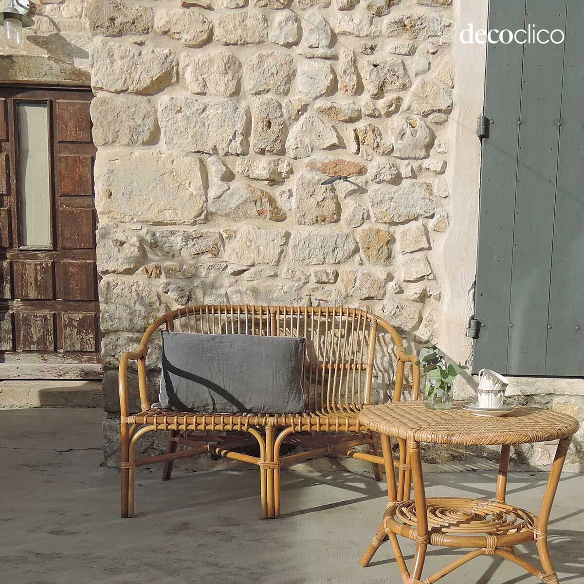 Natural rattan bench with armrests Pavone