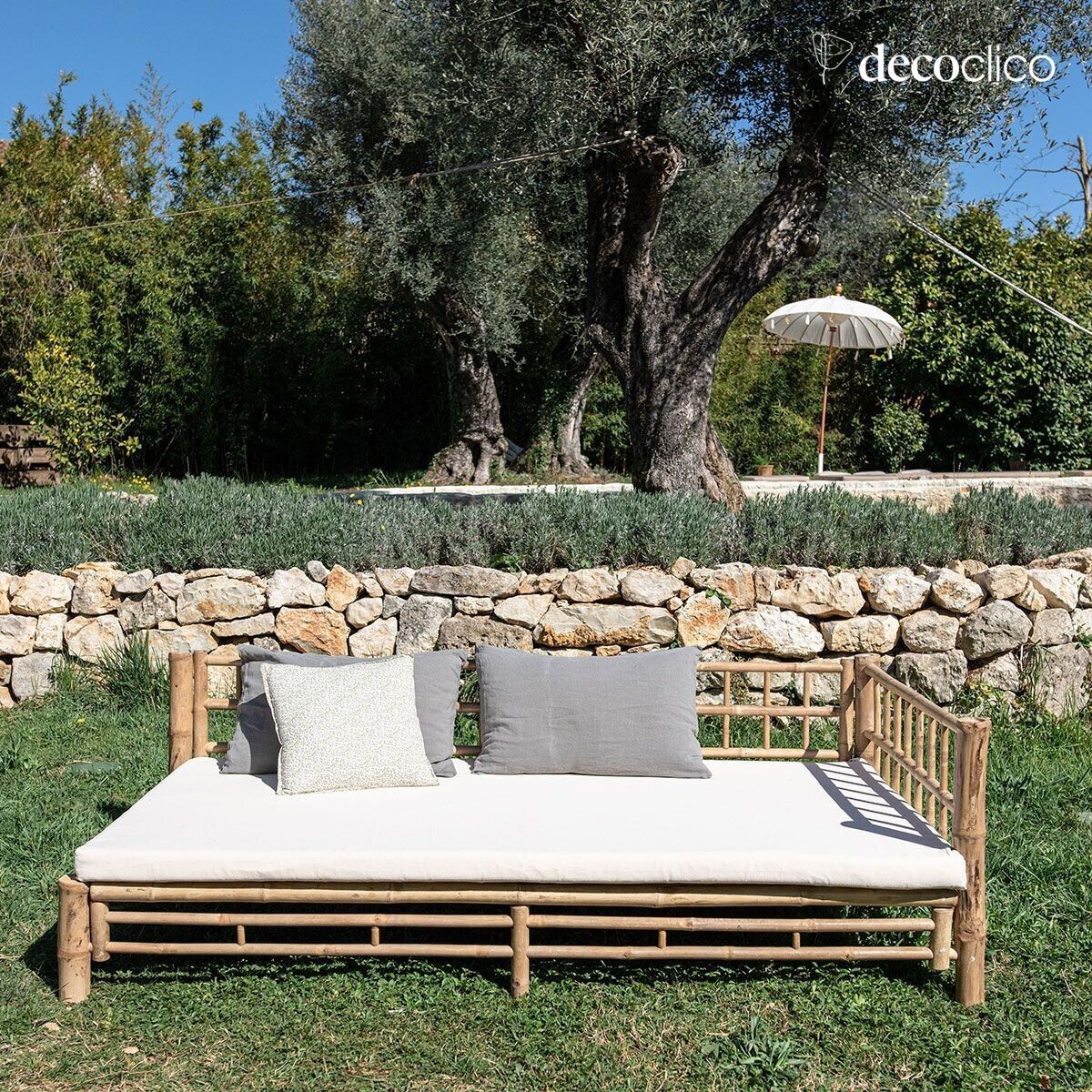 Panca da giardino meridienne in bambù naturale con cuscino écru, Lato sinistro Taman