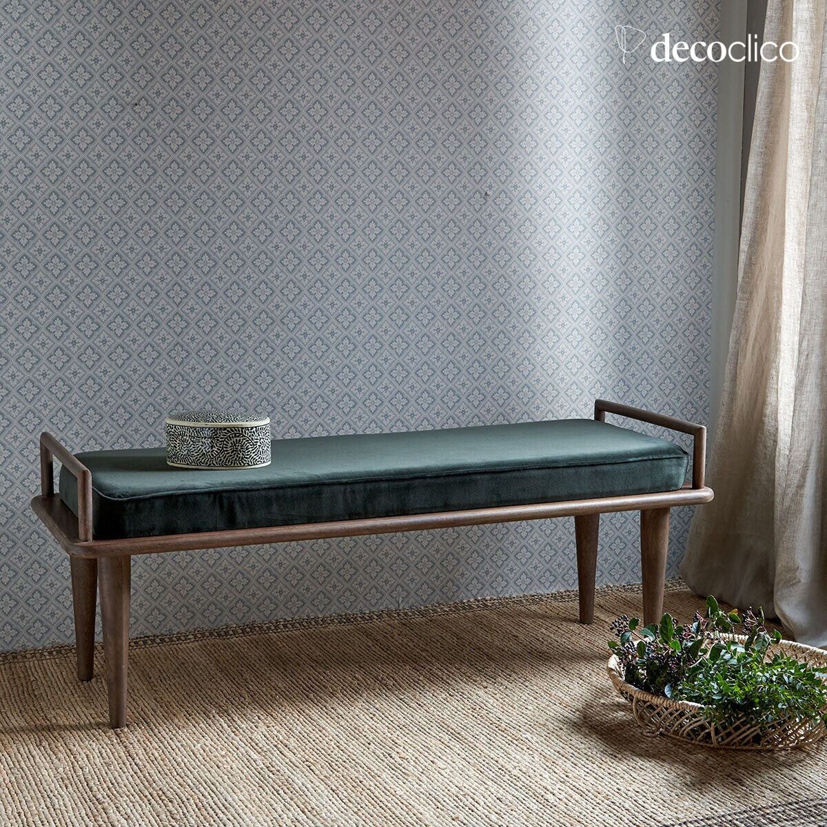 Panca vintage in velluto verde e struttura in mango