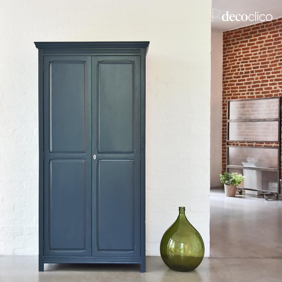 Pariser Schrank, blau, 2 Kleiderstangen, Regale Léandre