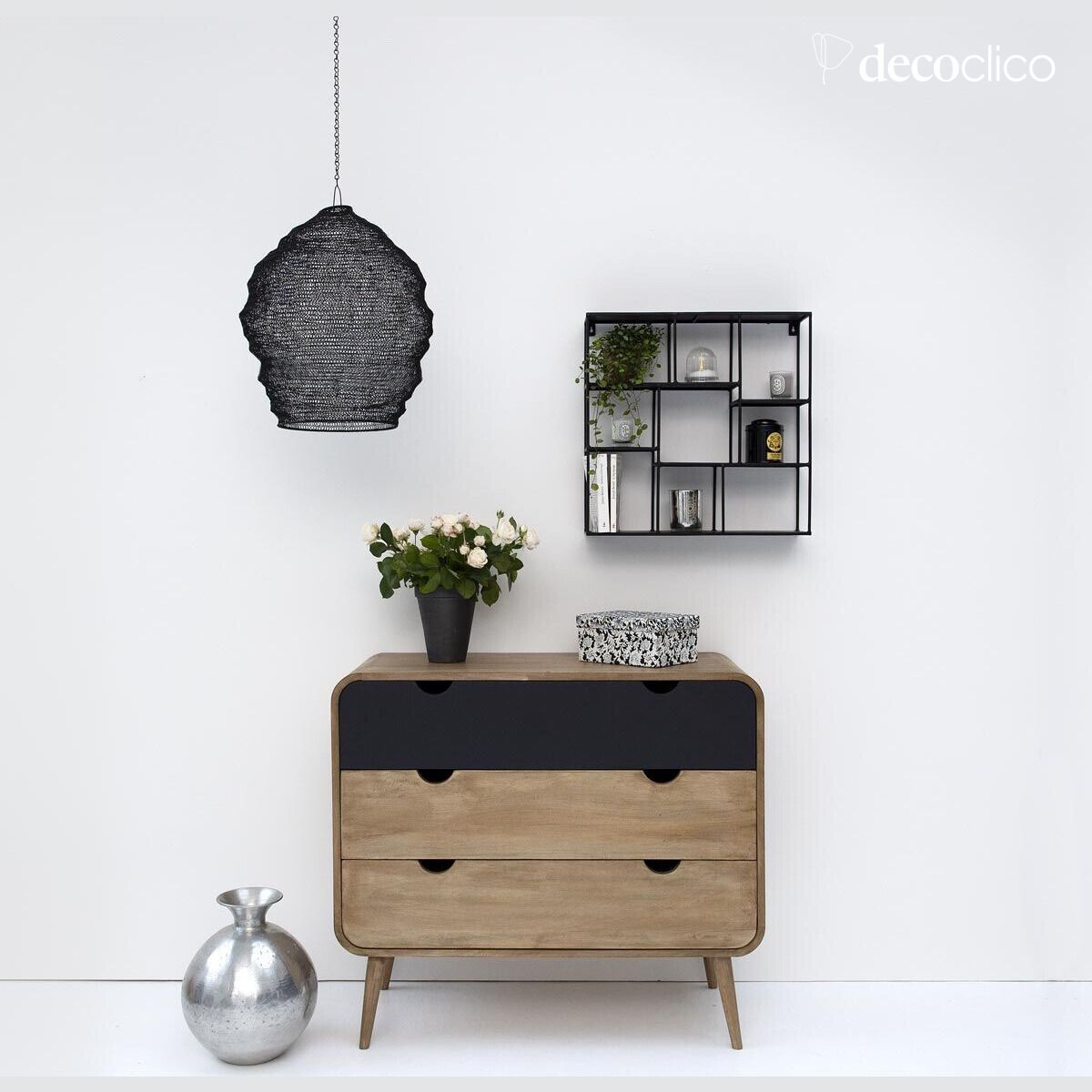 Quadratisches Wandregal aus mattschwarzem Drahtmetall Uptown