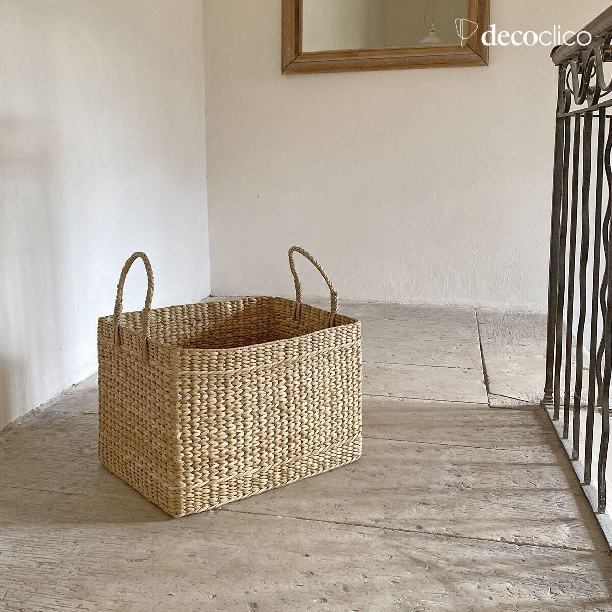 Rectangular basket made of water hyacinth Céleste