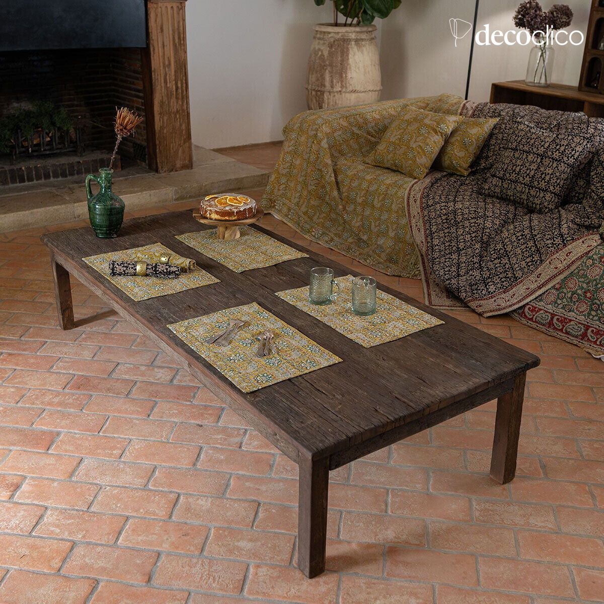 Rectangular coffee table in dark recycled wood Vermont
