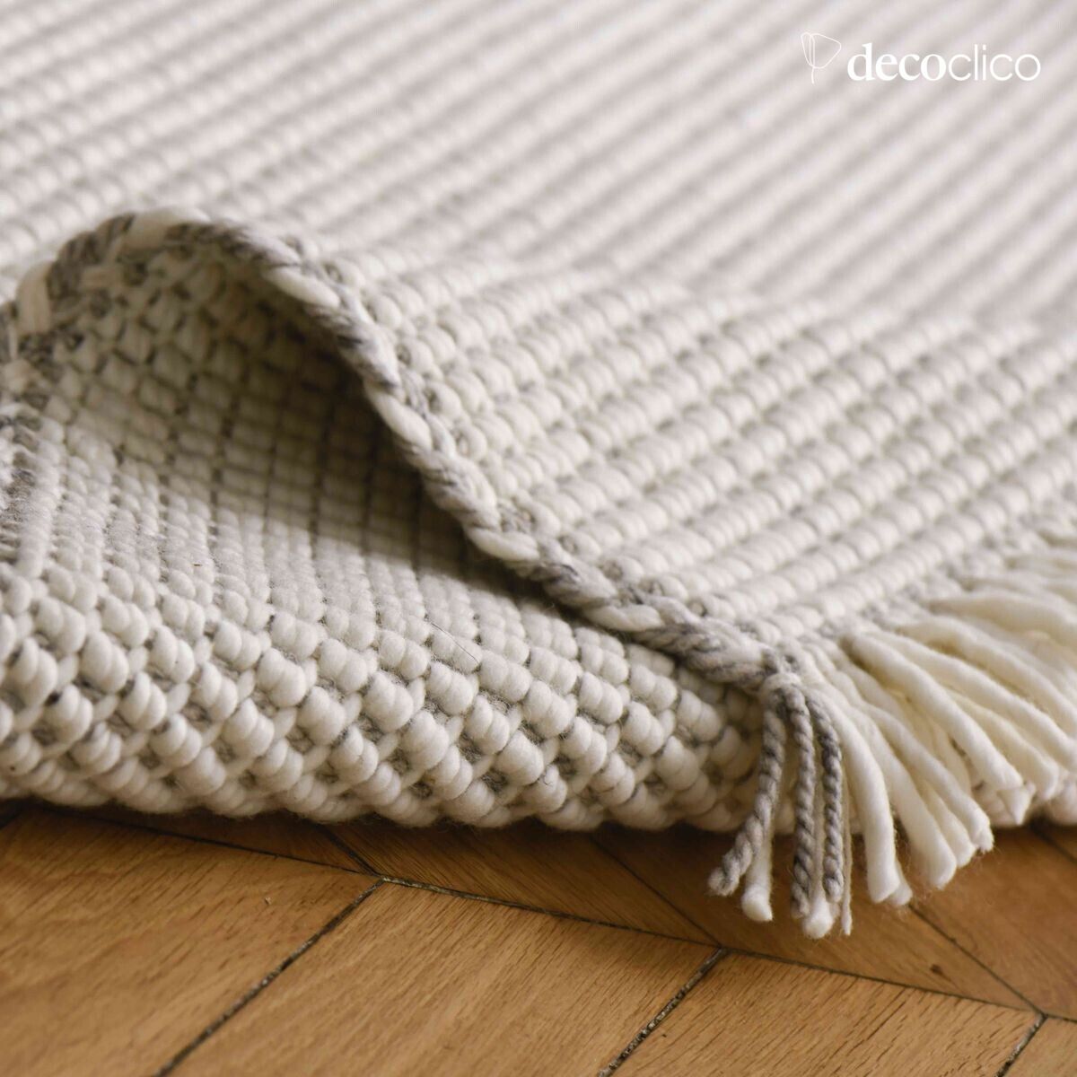Rectangular mat in hand-woven ecru and gray braided wool, 140 x 200 cm Fro