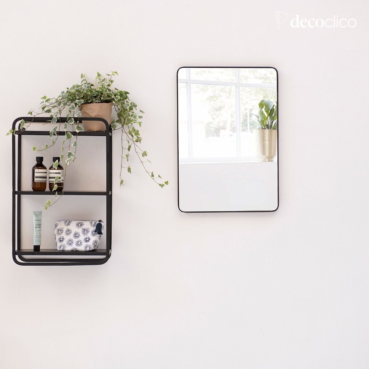 Rectangular mirror in black brass 58 x 40 cm