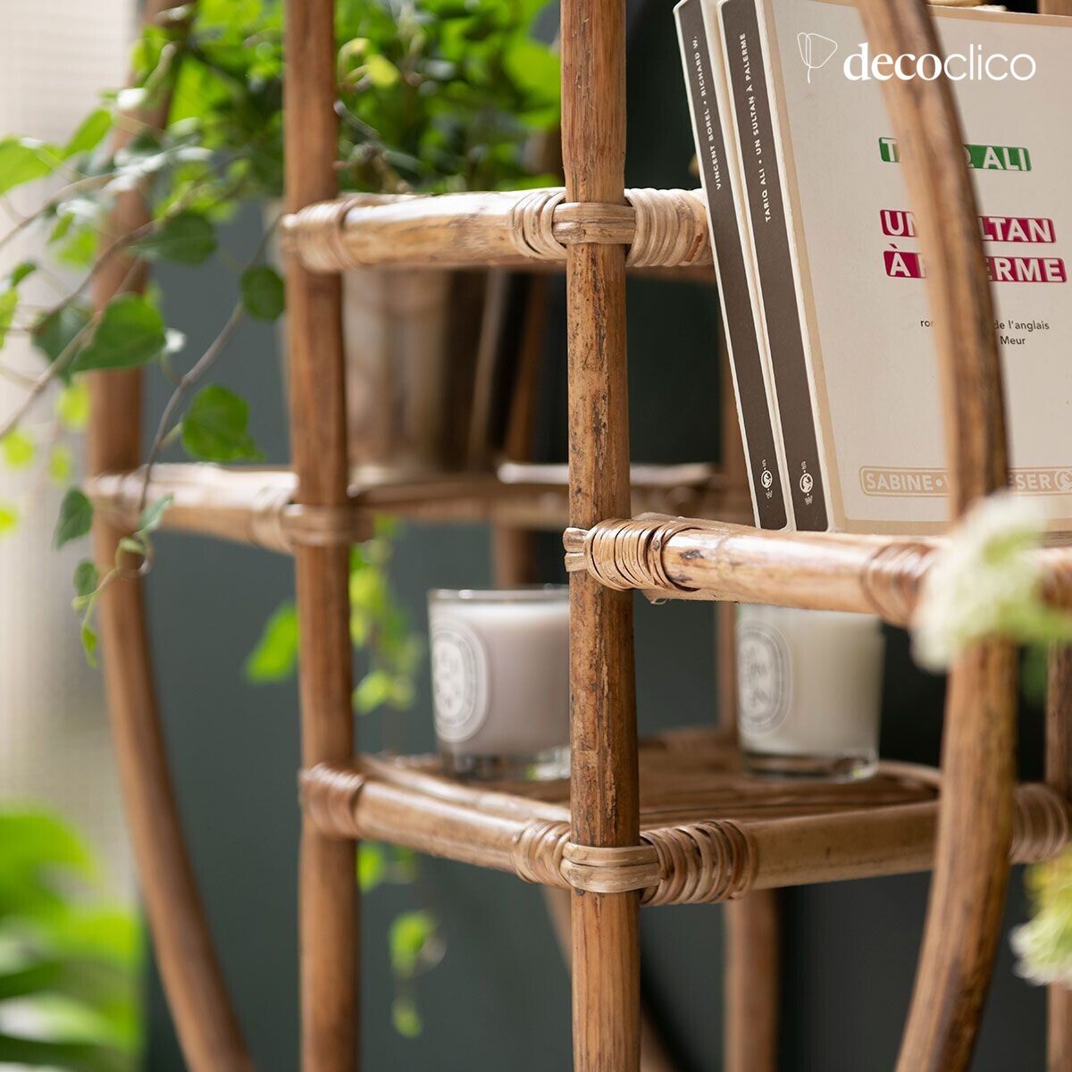 Rundes Wandregal aus Rattan im Vintage-Stil