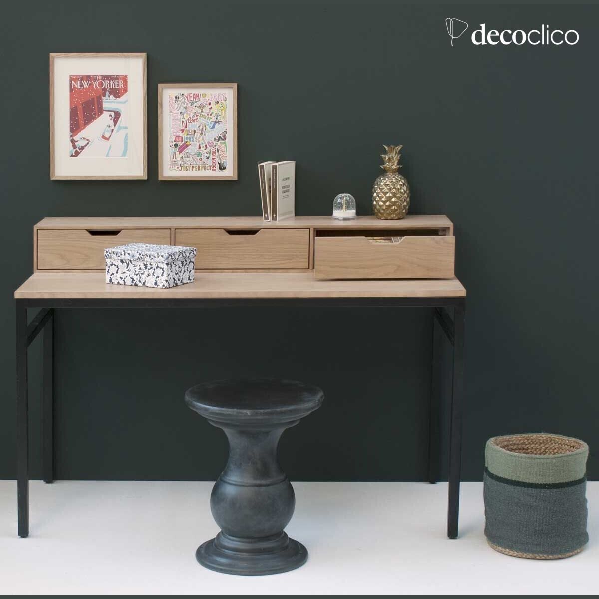 Scrivania in impiallacciato rovere con piedini in metallo nero opaco Soho