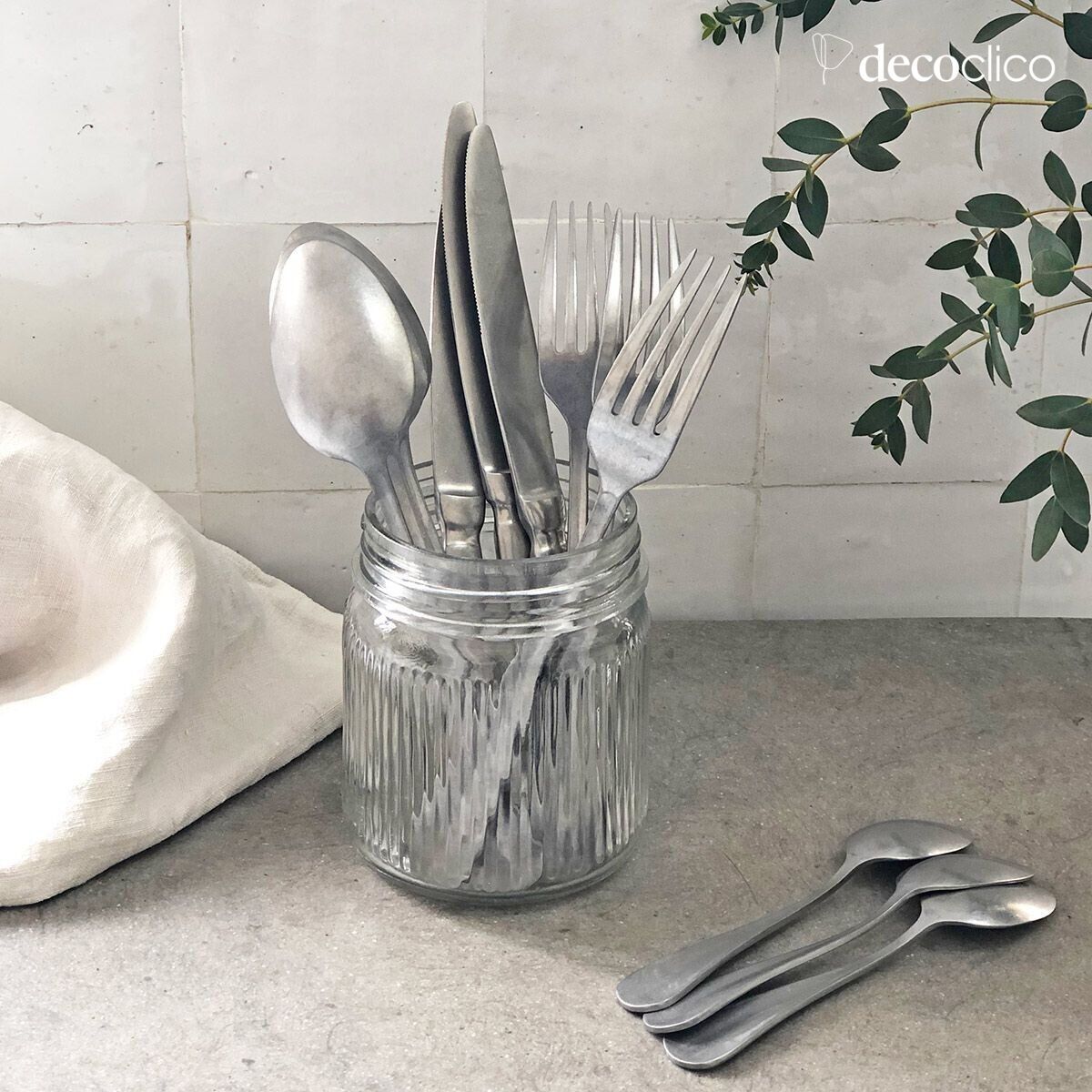 Servizio di posate 16 pezzi in acciaio inox grigio spazzolato