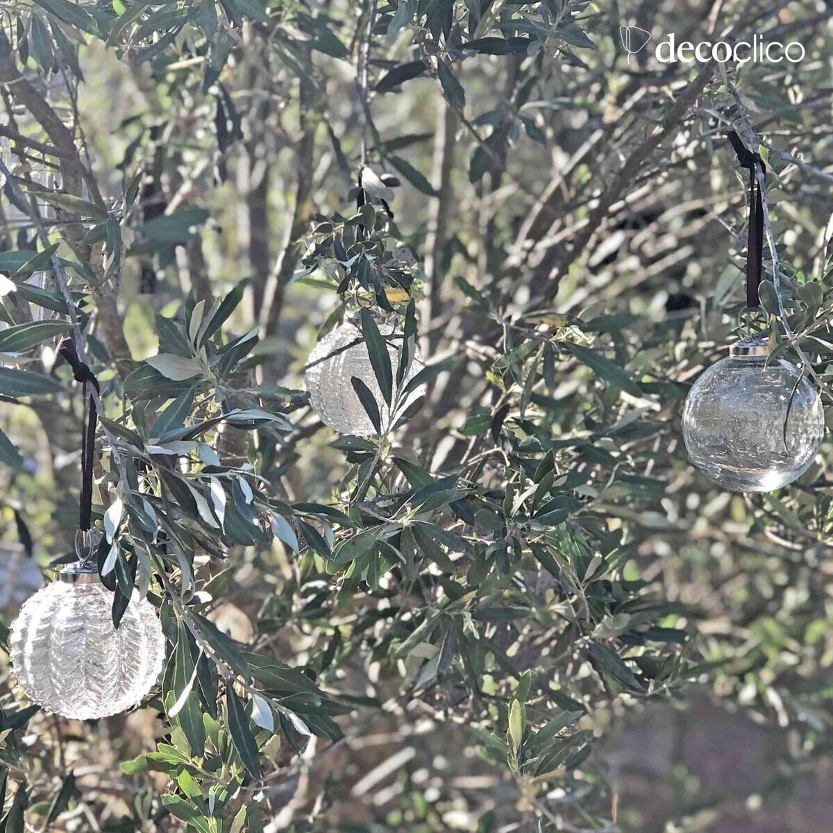 Set de 4 boules de Noël en verre transparent lien velours