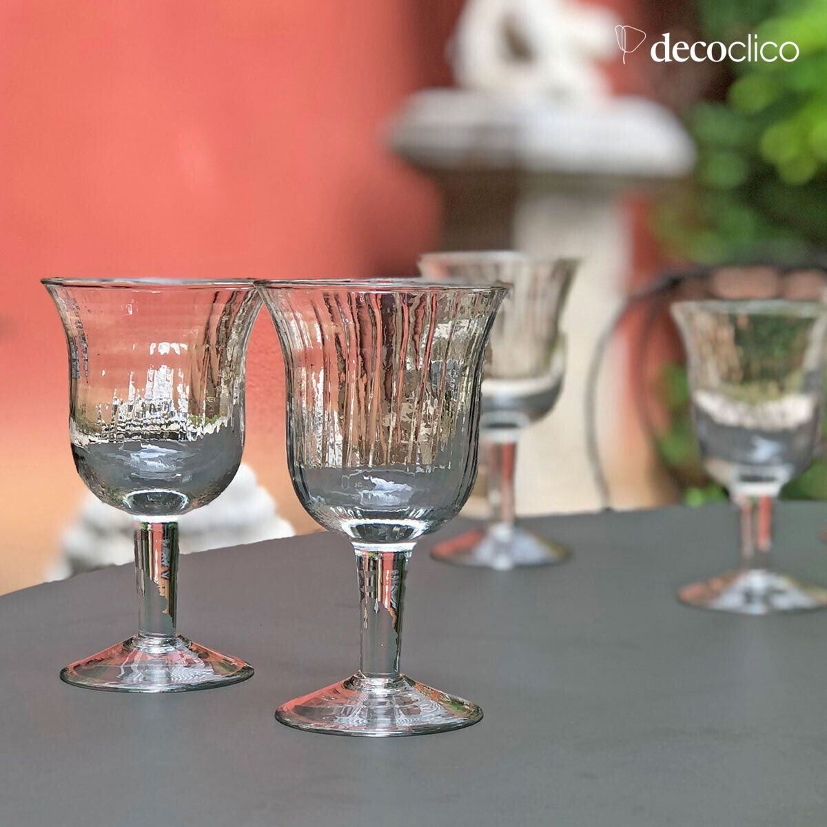Set de 4 verres à pied en verre ouvragé GM