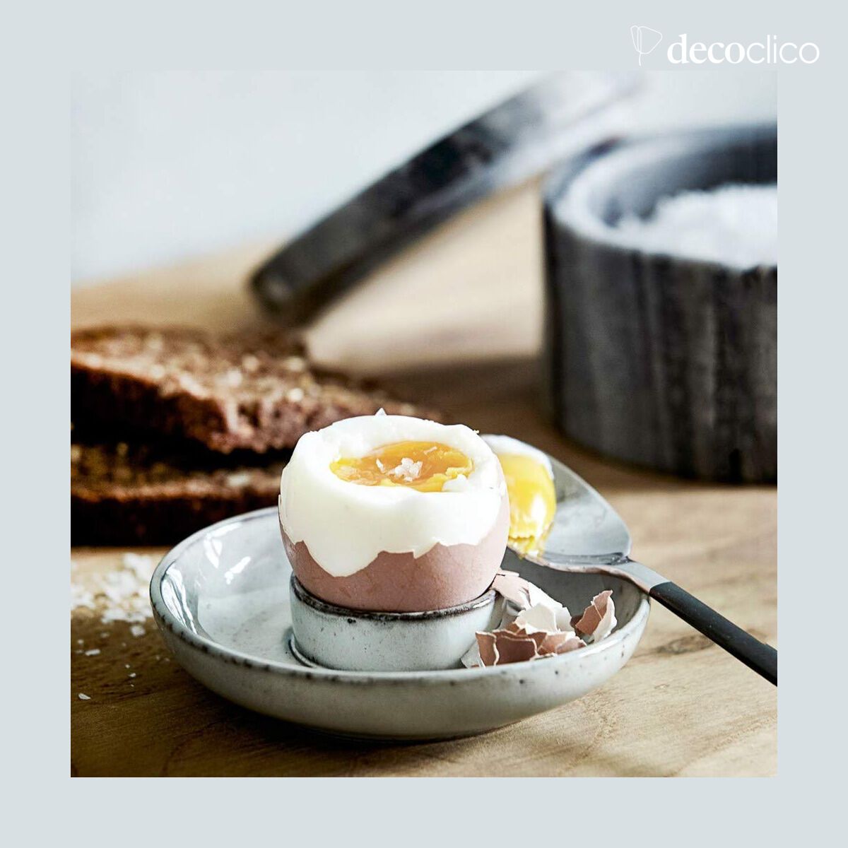 Set de 6 hueveras de cerámica en tonos gris azulado Rustique House Doctor