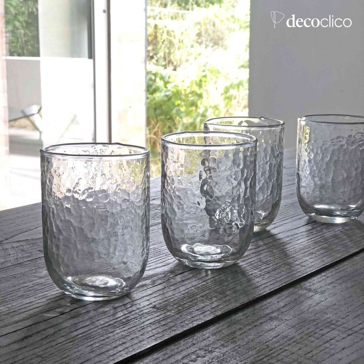 Set mit 4 Bechergläsern aus gemustertem Glas