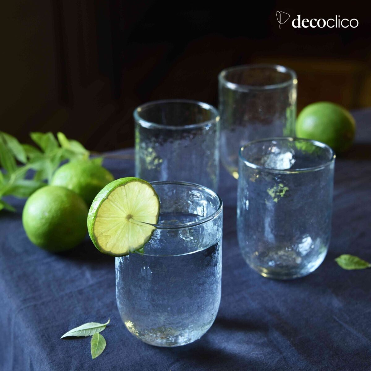 Set mit 4 Bechergläsern aus gemustertem Glas