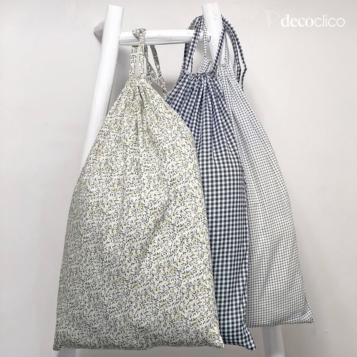 Set of 3 cotton laundry bags, white with floral print, checked, gingham Romy 36