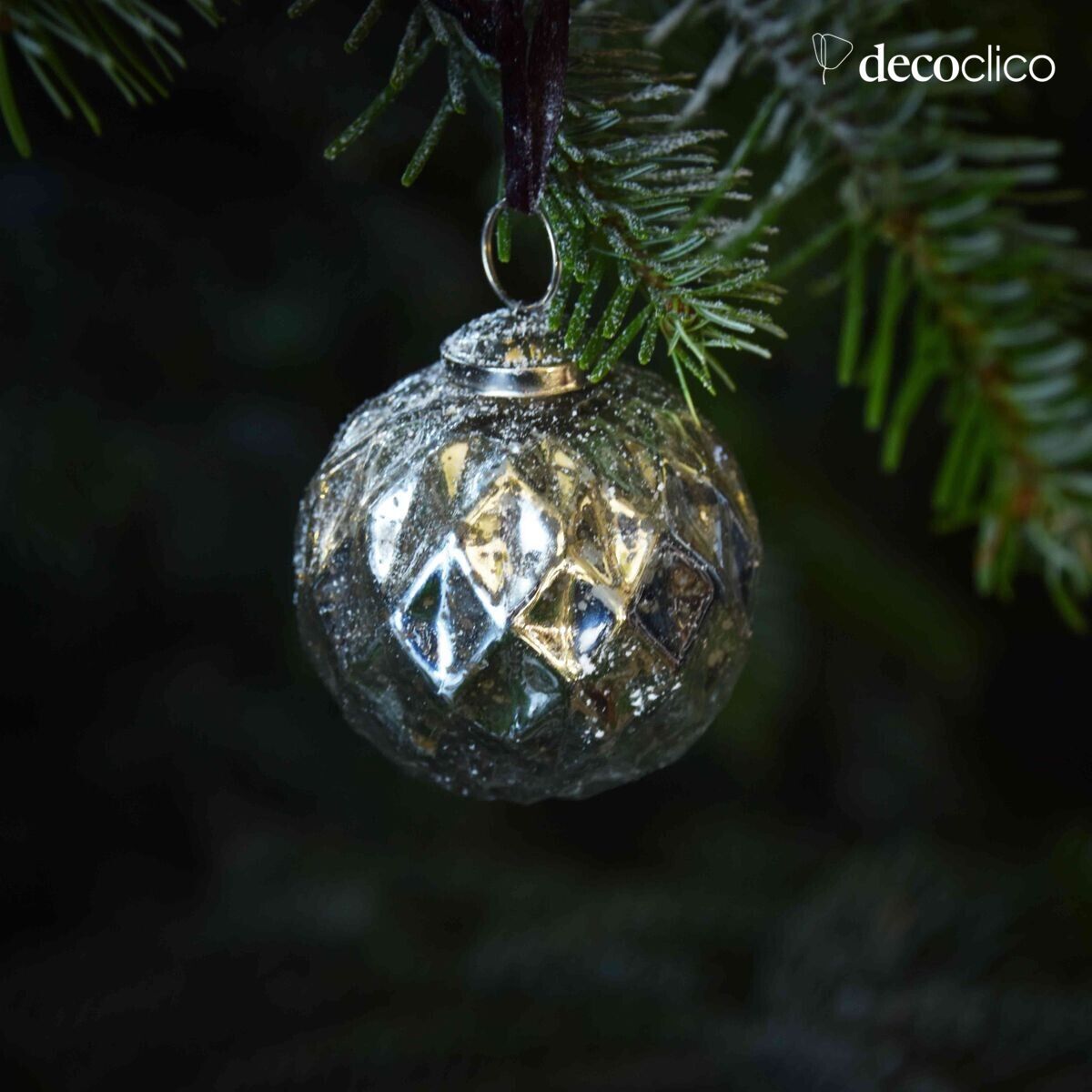 Set of 6 glass Christmas baubles with velvet ties