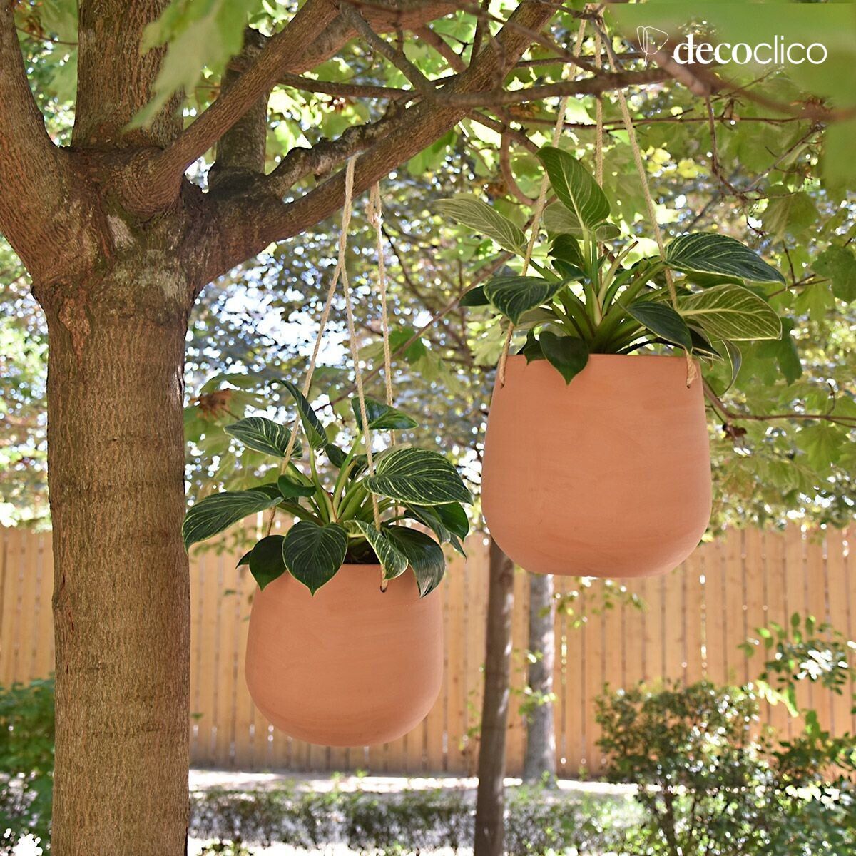 Set van 2 handgemaakte Alma hangende terracotta potten