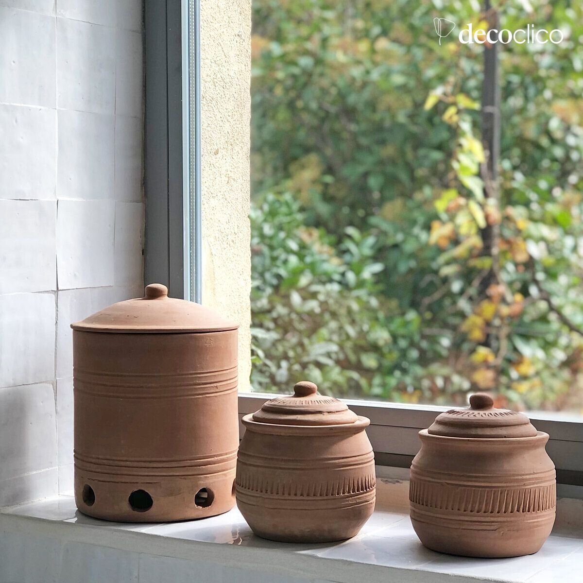 Set van 2 handgemaakte terracotta potten met deksels Petra