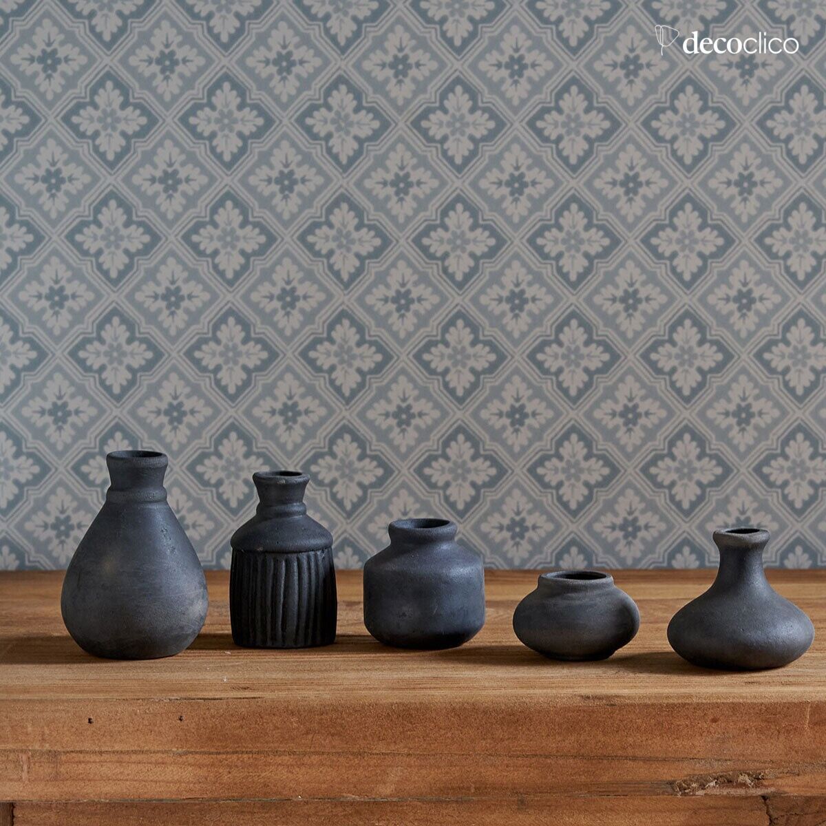 Set van 5 handgemaakte zwarte terracotta soliflores Petra