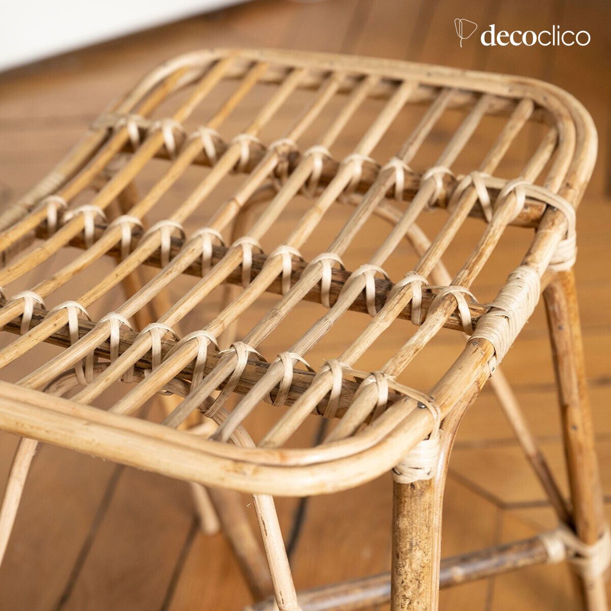 Sgabello in rattan naturale Moka