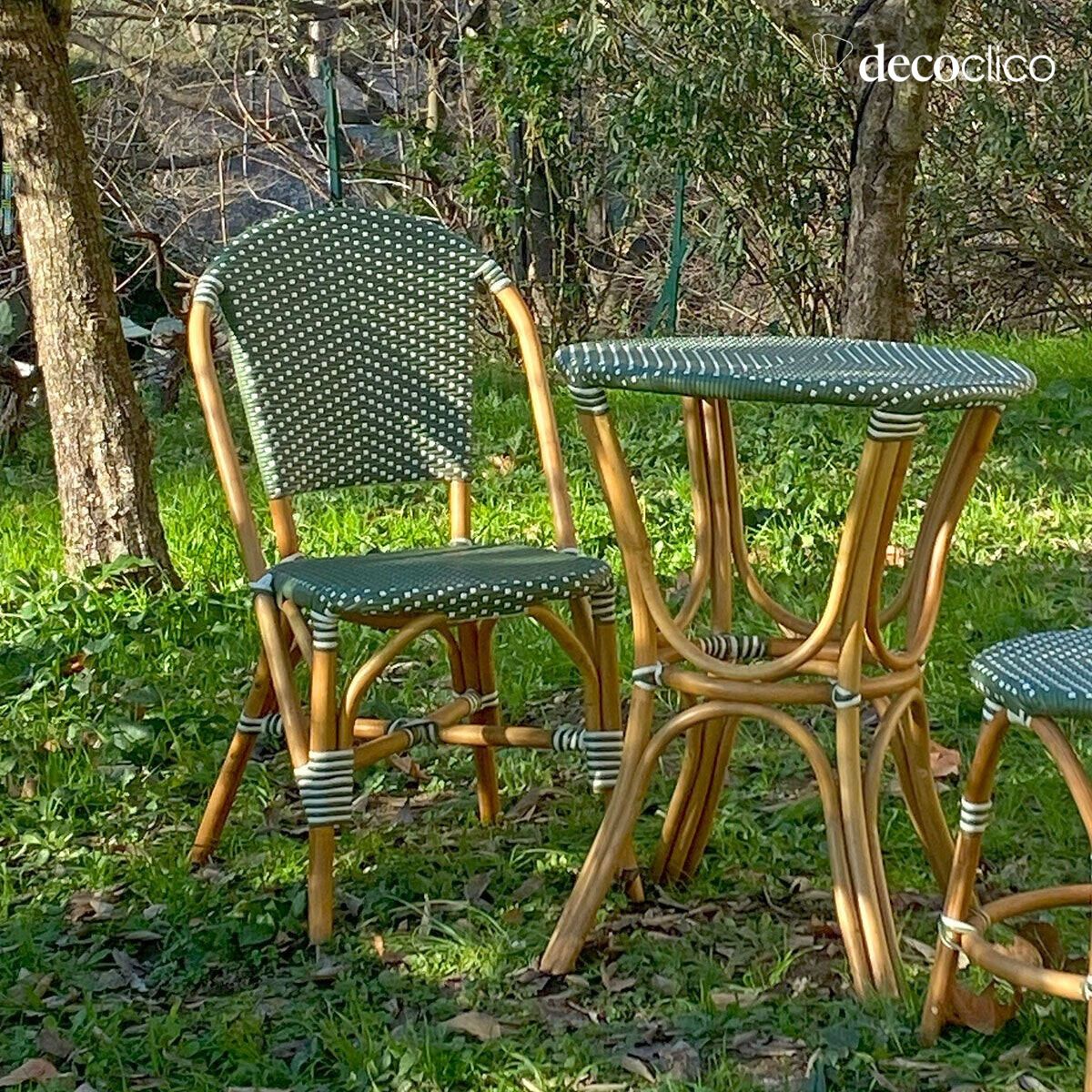 Silla bistró de ratán y resina trenzada verde y blanca Belleville