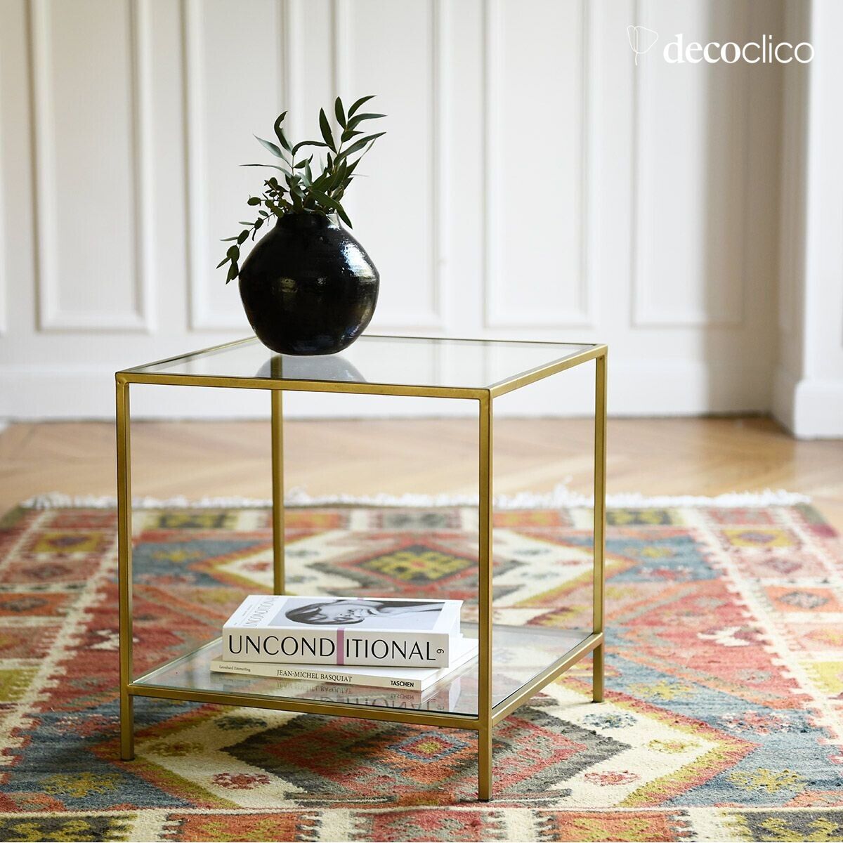 Soporte de mesa cuadrado de vidrio y metal con acabado de latón antiguo Mira