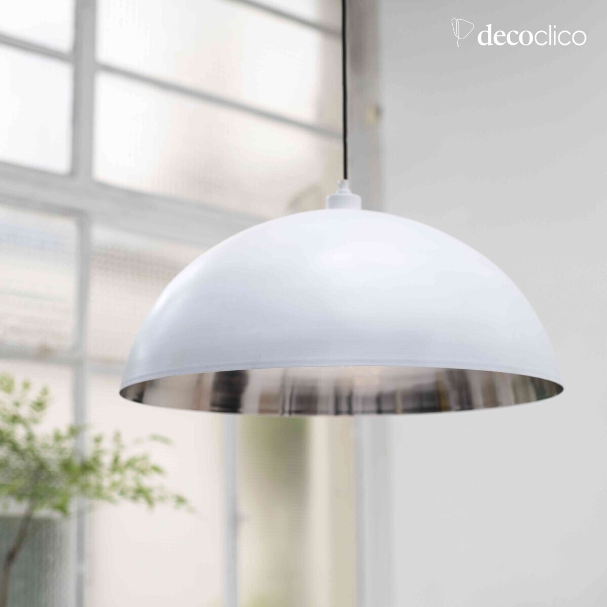 Sospensione a cupola in metallo finitura bianco opaco interno argento Douglas