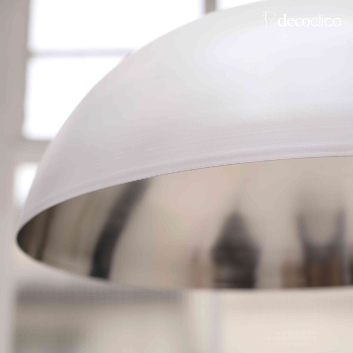 Sospensione a cupola in metallo finitura bianco opaco interno argento Douglas