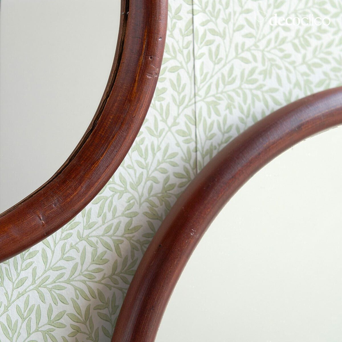 Specchio rotondo con cornice in rattan scuro 35 cm