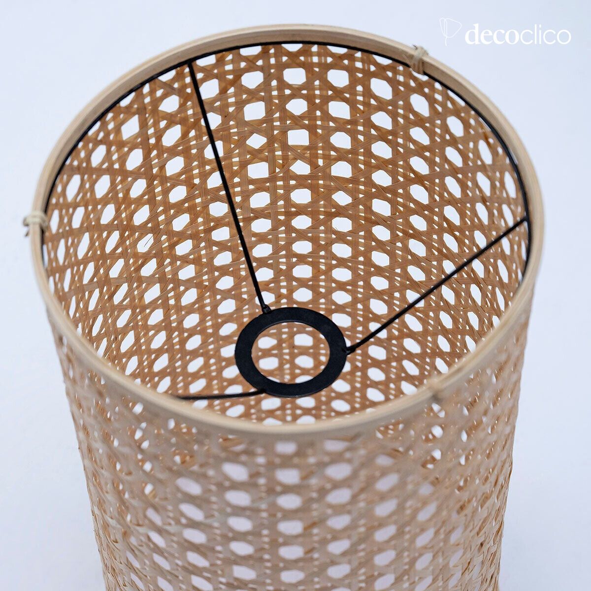 Suspension cylindrique en bambou naturel (non éléctrifiée) fait main